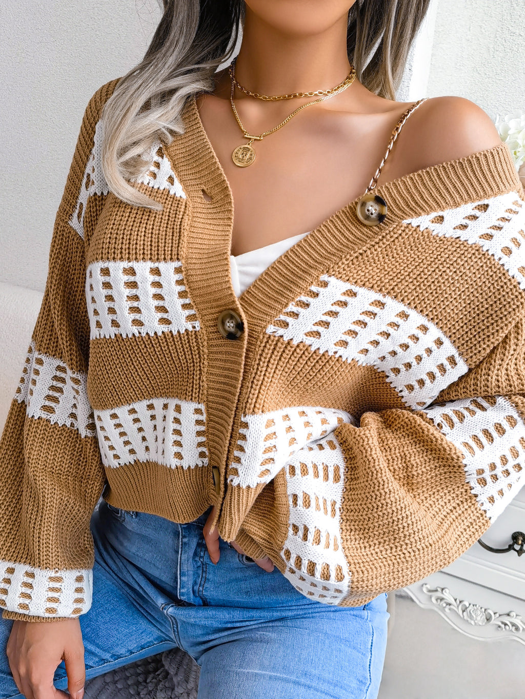 Women Designer Color Block Lantern Sleeve Cardigan Sweater Coat